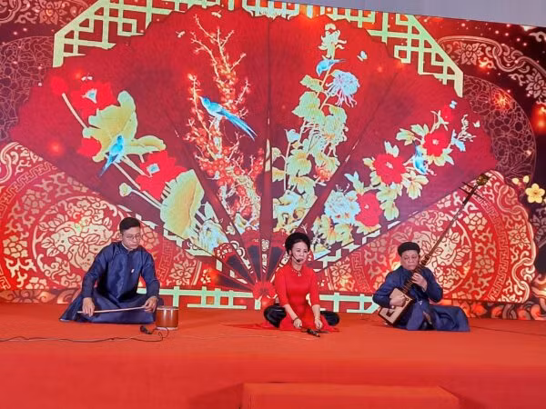 Liên hoan Ca trù Hà Nội lần thứ 3 có sự tham gia của 13 nhóm, câu lạc bộ ca trù.