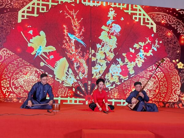 Liên hoan Ca trù Hà Nội lần thứ 3 có sự tham gia của 13 nhóm, câu lạc bộ ca trù.