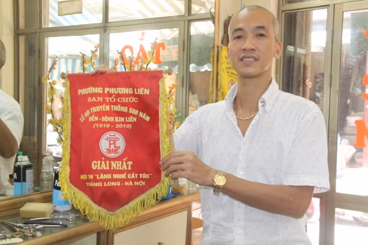 Anh Nguyễn Đức Dũng, một người thợ gặt hái được nhiều thành công.