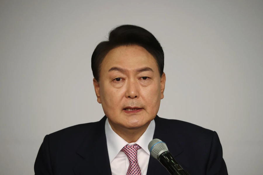 Tổng thống Yoon Suk-yeol nghiêm túc xem xét hạ độ tuổi miễn trừ pháp lý xuống 12. Tổng thống Yoon Suk-yeol nghiêm túc xem xét hạ độ tuổi miễn trừ pháp lý xuống 12.