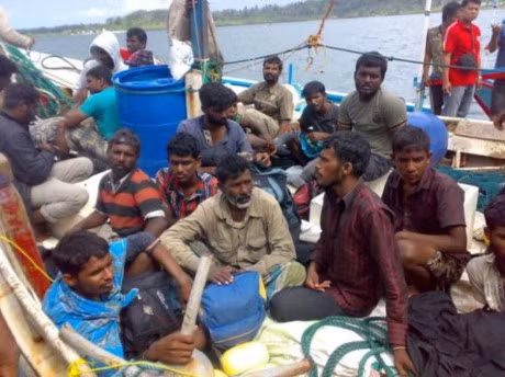Du luat cam di dan cua Uc bi phan ung manh - Anh 1