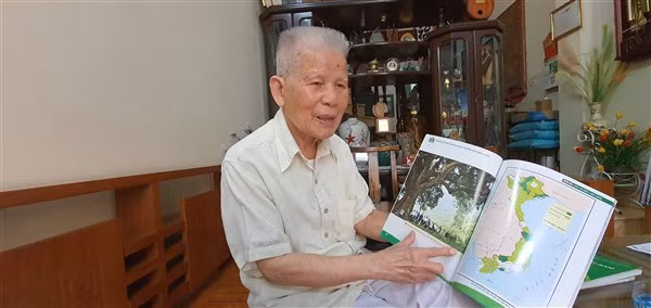 GS.TSKH Đặng Huy Huỳnh, Phó Chủ tịch Hội Bảo vệ Thiên nhiên và Môi trường Việt Nam.