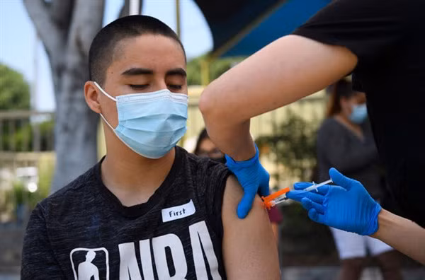 Nhiều quốc gia bắt đầu triển khai tiêm mũi tăng cường.