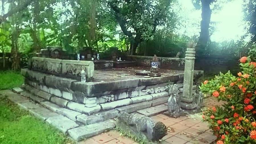 Mộ phần Tiến sĩ Vũ Hồng Lượng.