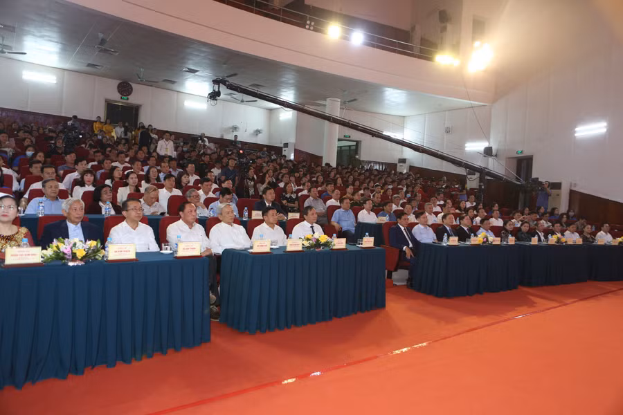 Các đại biểu tham dự Lễ kỷ niệm.