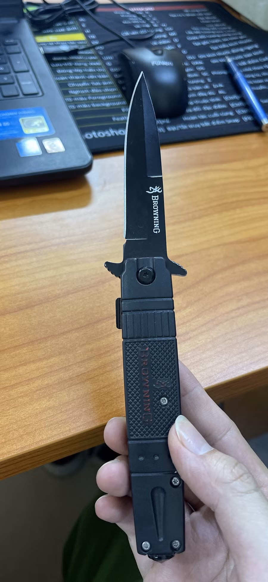 Tang vật các đối tượng sử dụng bị cơ quan chức năng thu giữ.