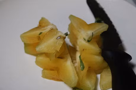 Thuc don bua com toi ngay chu nhat voi nhieu mon ngon me hon - Anh 3