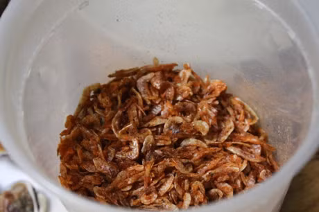 Thuc don bua com toi ngay chu nhat voi nhieu mon ngon me hon - Anh 2