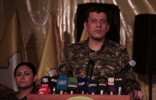 Tướng Mazlum Abdi, chỉ huy Lực lượng Dân chủ Syria.