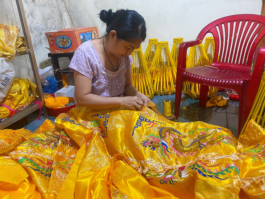 Những công đoạn làm lọng.