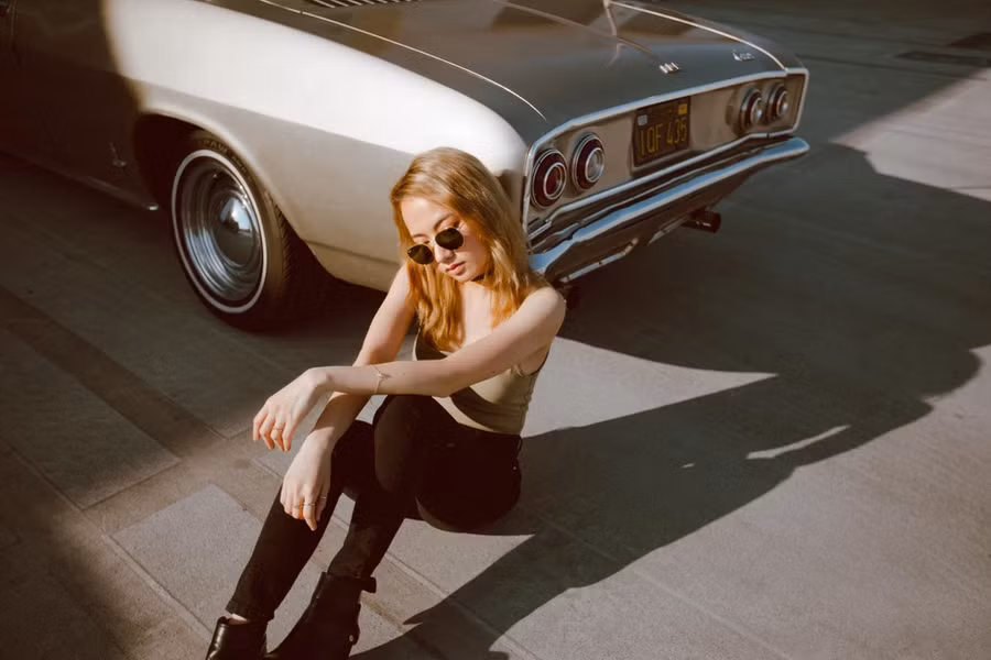 Nữ ca sĩ 26 tuổi thường xuyên đăng tải những tấm hình gợi cảm, phong cách lên trang cá nhân.