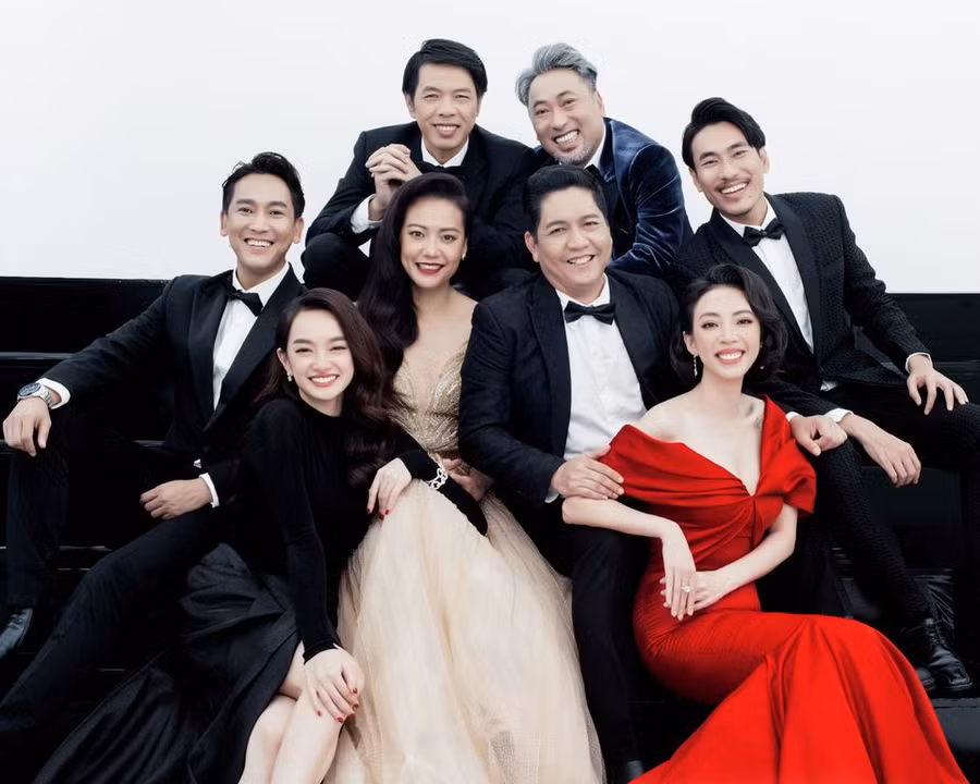 Tính đến thời điểm này, bộ phim điện ảnh Tiệc trăng máu của đạo diễn Nguyễn Quang Dũng và nhà sản xuất Phan Gia Nhật Linh đã có 1,4 triệu lượt khán giả đến xem tại rạp.