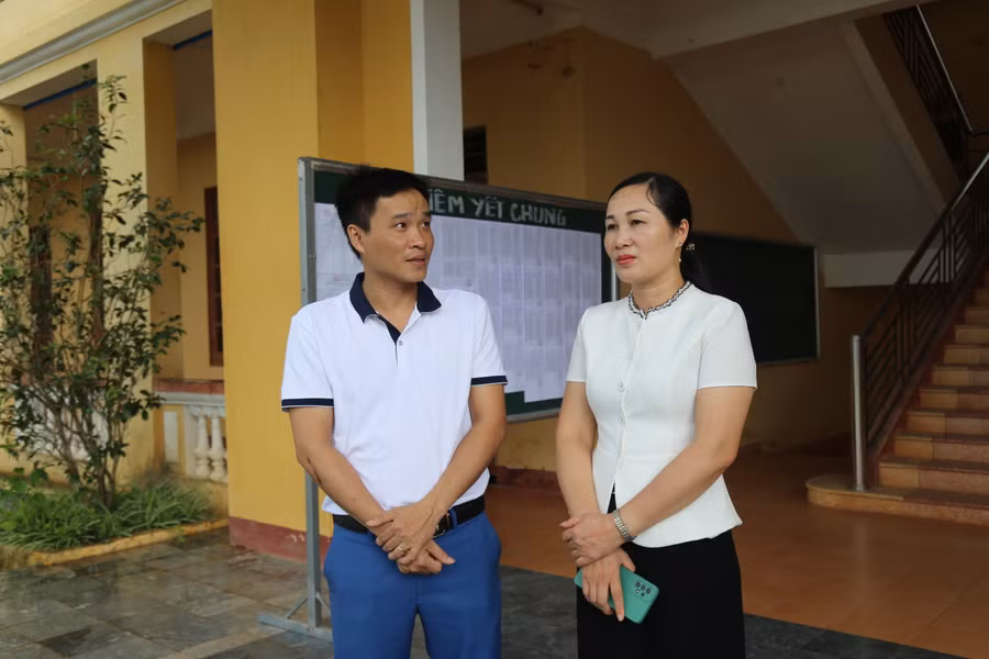 Cô Hà Thị Hải Yến, hiệu trưởng trường PTDTNT THPT tỉnh Tuyên Quang