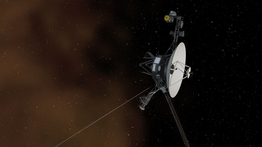 Voyager 1 - tàu thăm dò đầu tiên rời khỏi Hệ Mặt trời.