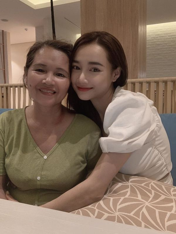 Nhã Phương bất ngờ xác nhận đã có con ảnh 3 Hot: Nhã Phương lên tiếng xác nhận đã có con ảnh 2