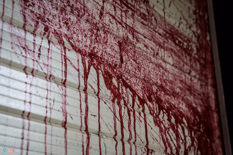 Can canh hien truong tiem pho Hoa Pasteur bi nem son va mam tom hinh anh 5 