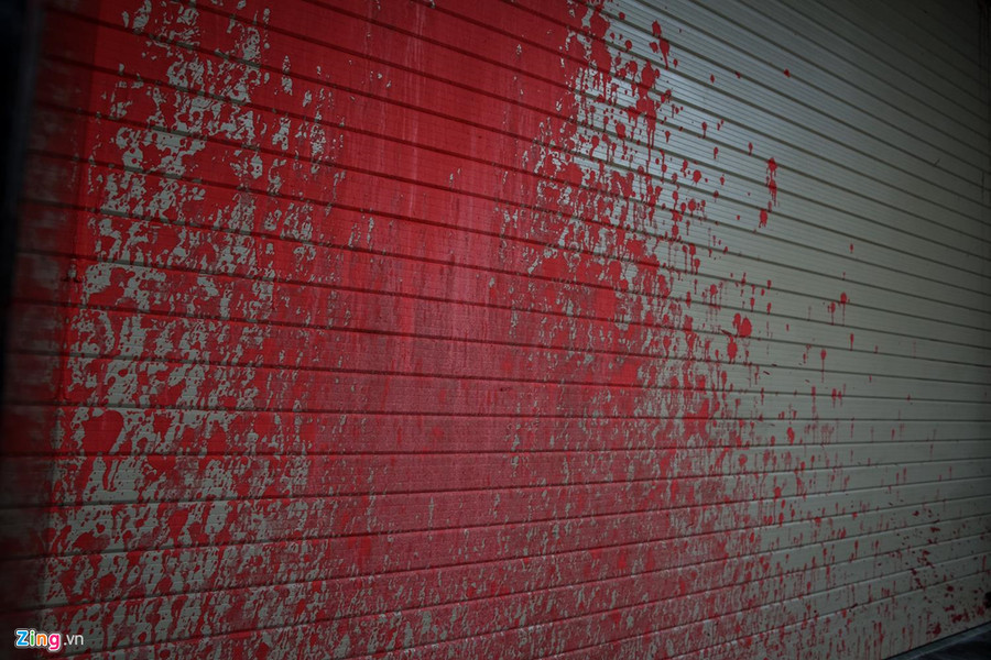 Can canh hien truong tiem pho Hoa Pasteur bi nem son va mam tom hinh anh 3 