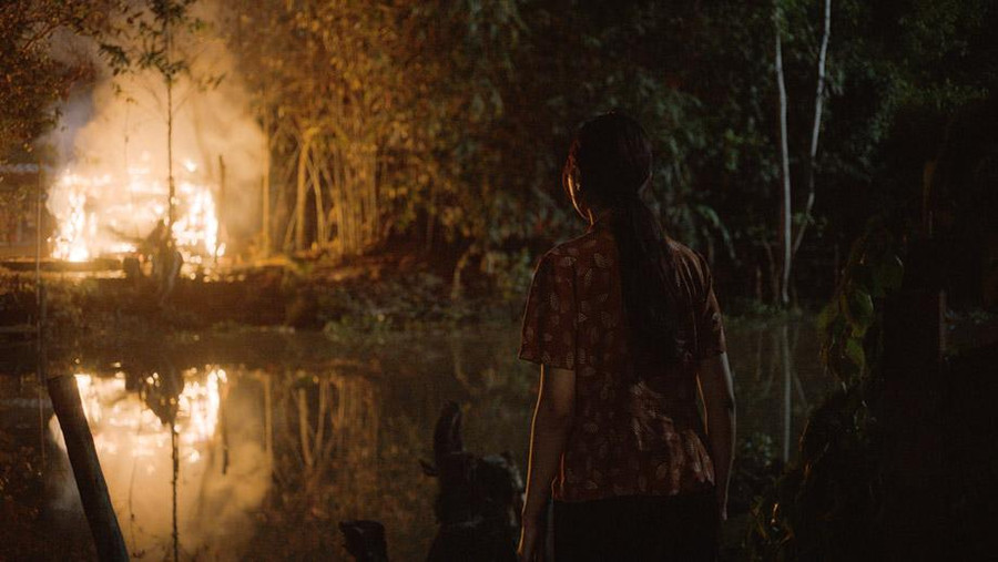 'Tro tàn rực rỡ' được sản xuất dựa theo hai truyện ngắn của nhà văn Nguyễn Ngọc Tư. 'Tro tàn rực rỡ' được sản xuất dựa theo hai truyện ngắn của nhà văn Nguyễn Ngọc Tư.