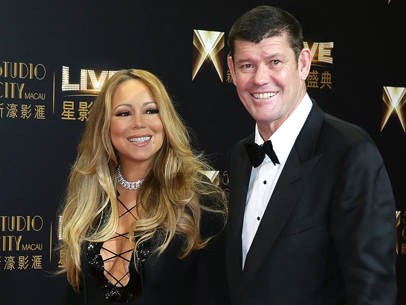 Mariah Carey đính hôn với người tình tỷ phú