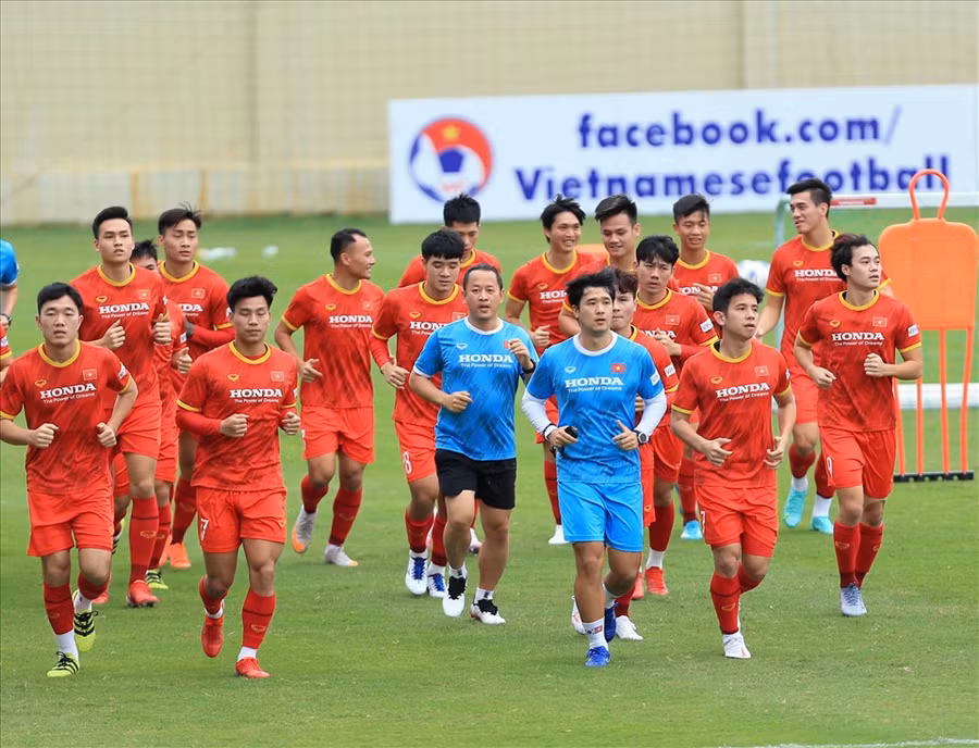 Saudi Arabia điều chuyên cơ đón thầy trò HLV Park Hang-seo tại Dubai (UAE).