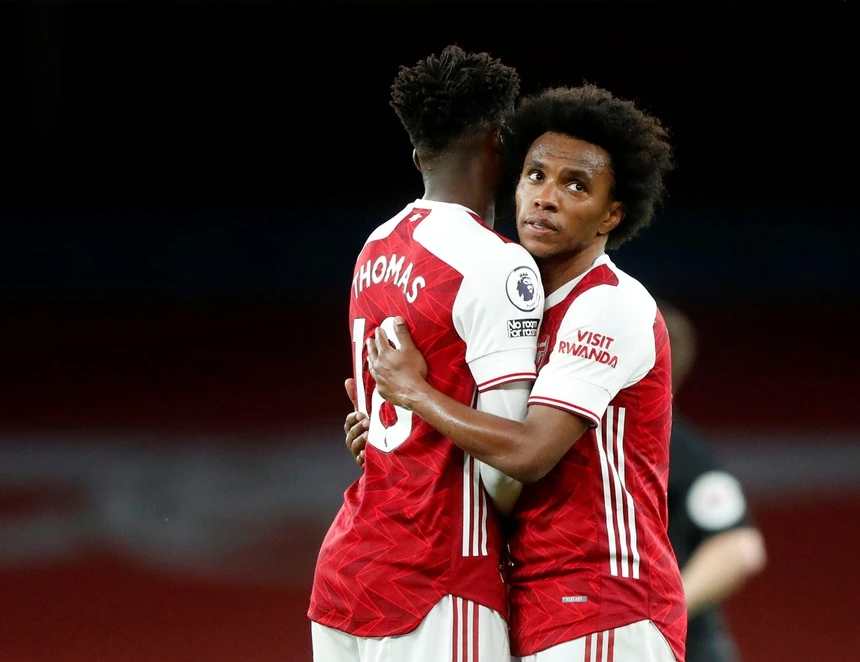 Willian hối hận với quãng thời gian khoác áo Arsenal
