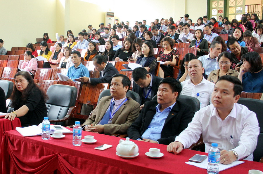 Các cán bộ, giảng viên tham dự một hội thảo khoa học xây dựng chiến lược đào tạo của Trường ĐH Sư phạm Thái Nguyên. Ảnh: Việt Hà Các cán bộ, giảng viên tham dự một hội thảo khoa học xây dựng chiến lược đào tạo của Trường ĐH Sư phạm Thái Nguyên. Ảnh: Việt Hà