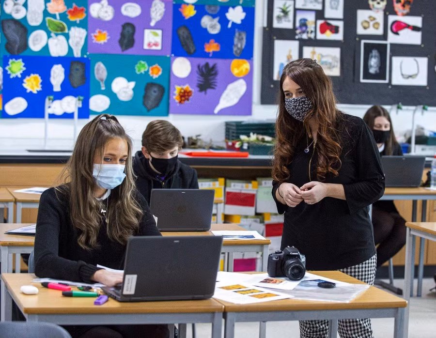 Hầu hết trường học Scotland phải đóng cửa vì giáo viên đình công.