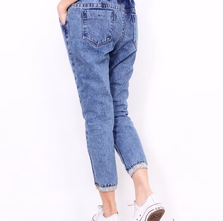 Chọn quần jeans hợp với người mập