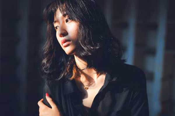 Cái giá đắng ngắt khi bỏ người yêu lâu năm để chạy theo tình mới