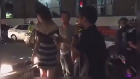 Maria Ozawa gây tai nạn, nạn nhân hồ hởi xin số điện thoại
