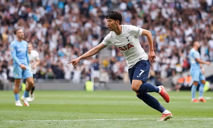 Son Heung-min nhấn chìm hình đắt đỏ nhất Ngoại hạng Anh.