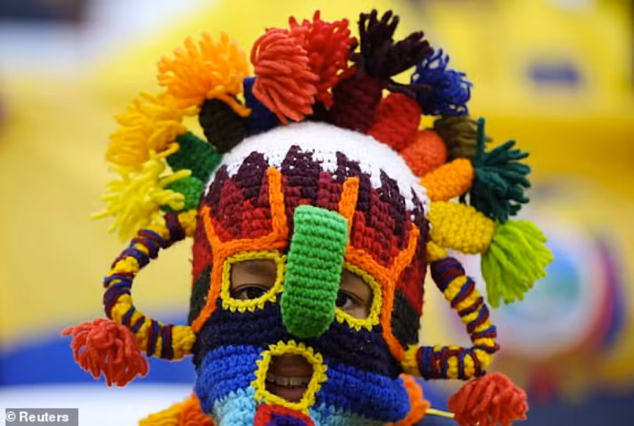 Chùm ảnh: Không khí rộn rã trước lễ khai mạc World Cup 2022 ảnh 3