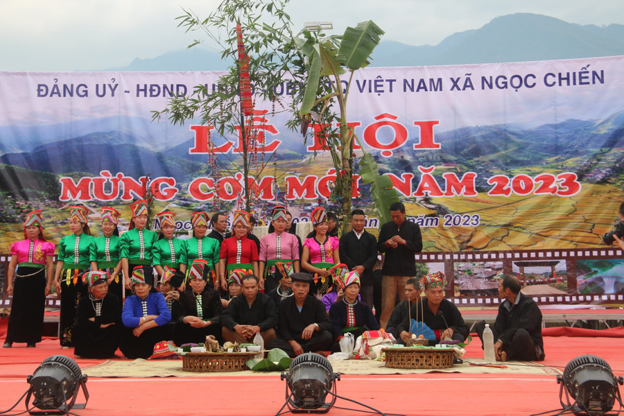 Tái hiện Lễ hội Pang A của đồng bào dân tộc La Ha, xã Ngọc Chiến.