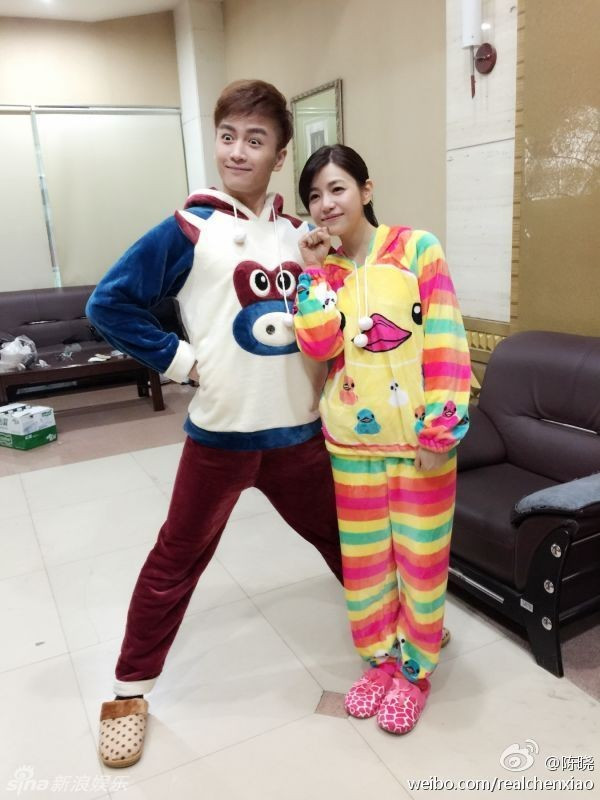 Khi trong hậu trường, cả hai thường chụp ảnh chung.