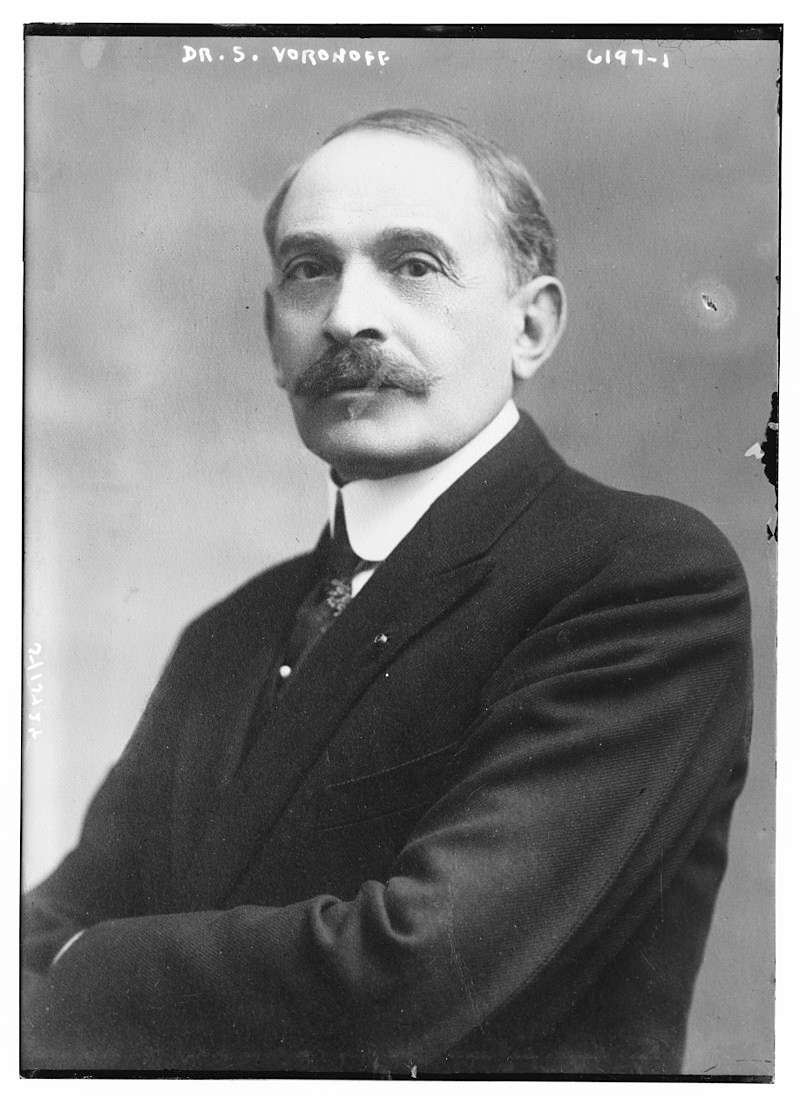 Bác sĩ Serge Voronoff (1866 – 1951).
