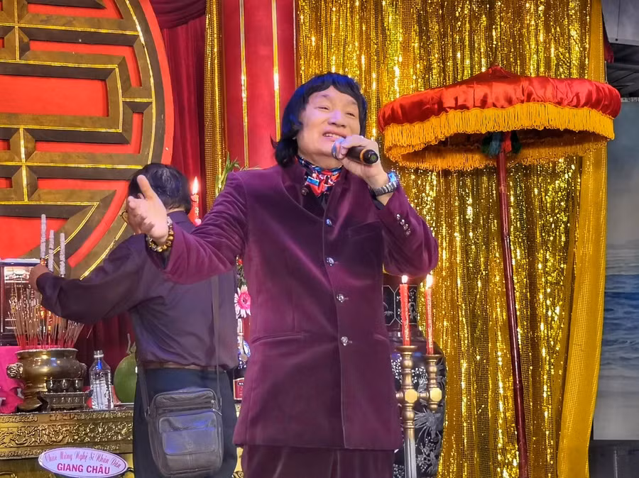 NSND Minh Vương đã có đợt quyên góp giúp nghệ sĩ Hề Sa.