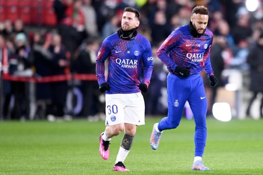 Messi và Neymar bị quy trách nhiệm khiến PSG thua ở vòng 19 Ligue 1. Messi và Neymar bị quy trách nhiệm khiến PSG thua ở vòng 19 Ligue 1.