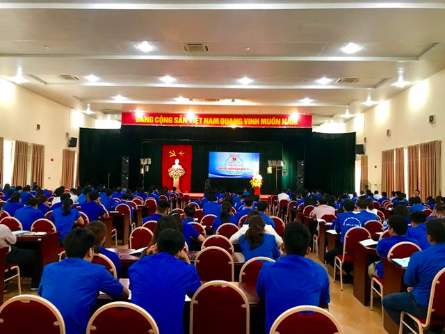 Toàn cảnh buổi tập huấn. Toàn cảnh buổi tập huấn.