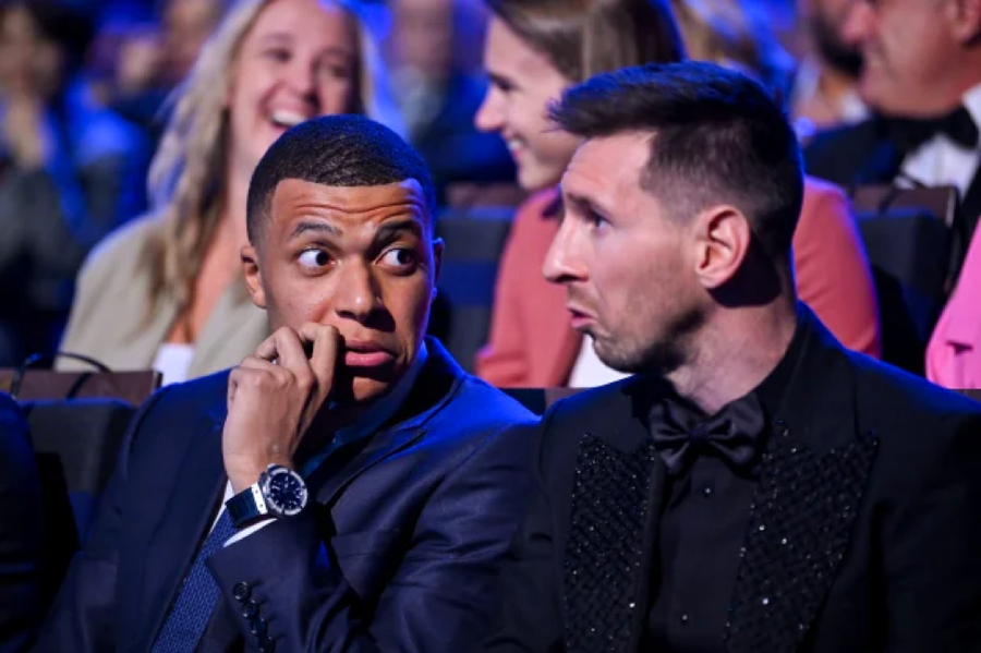 Messi thắng giải FIFA The Best 2022, sánh ngang Ronaldo ảnh 3 Messi thắng giải FIFA The Best 2022, sánh ngang Ronaldo ảnh 3