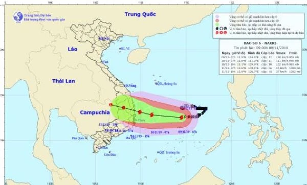 Dự báo đêm mai 10/11, bão Nakri đổ bộ vào đất liền, trọng tâm 3 tỉnh Quảng Ngãi, Phú Yên, Bình Định