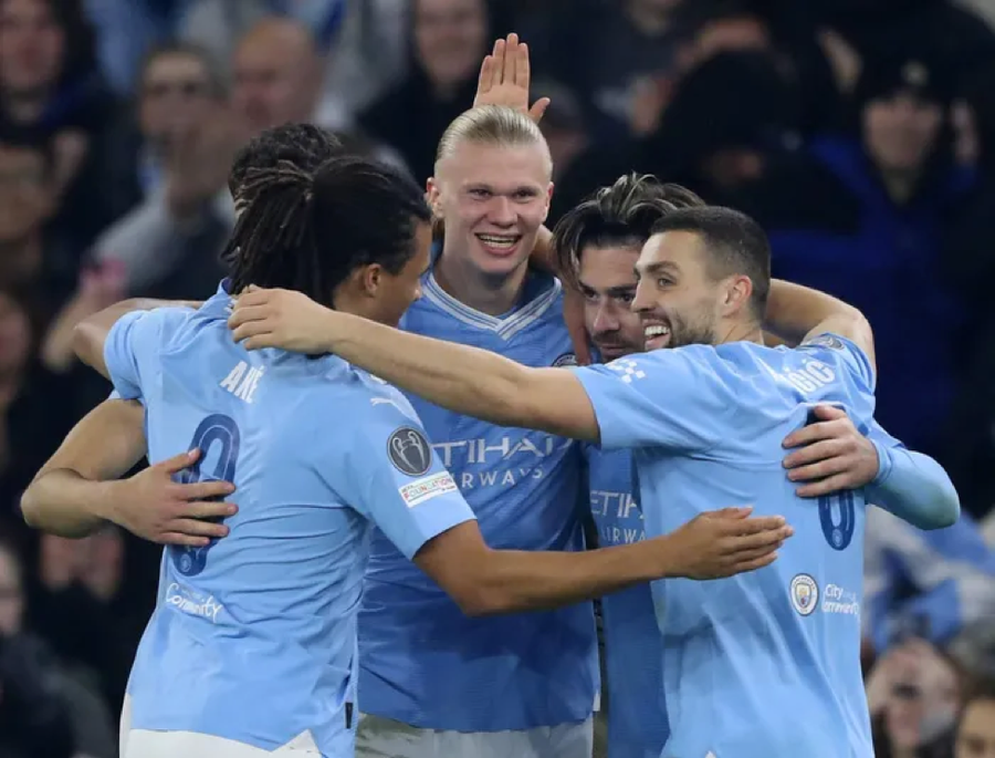 Siêu máy tính dự đoán Man City bảo vệ thành công ngôi vương Ngoại hạng Anh mùa này.