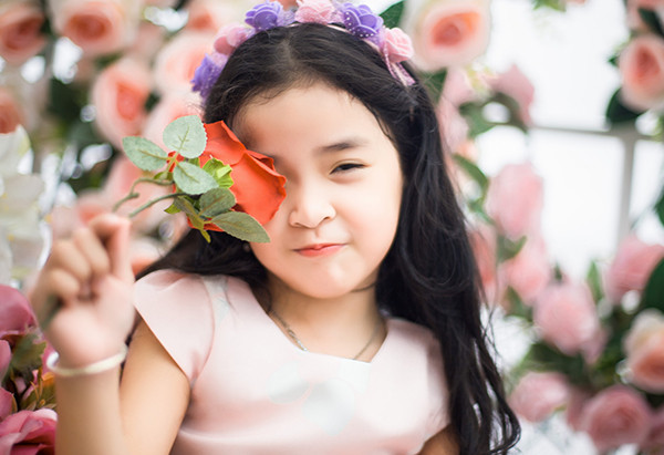 Nụ cười "tỏa nắng" của các thiên thần nhí Sài Gòn ảnh 13 Nụ cười "tỏa nắng" của các thiên thần nhí Sài Gòn ảnh 13