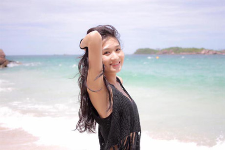 Vẻ quyến rũ của cô gái từng bị Ve quyen ru cua co gai tung bi