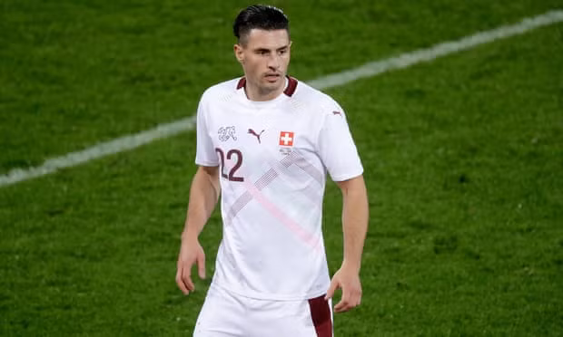 Fabian Schär của Thuỵ Sĩ.
