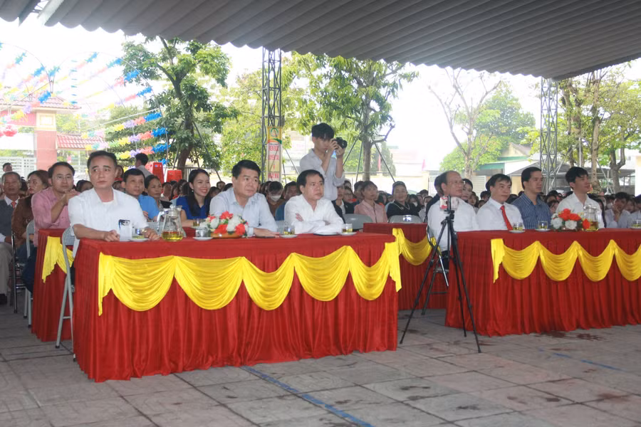 Đại biểu tham dự Lễ tuyên dương. (Ảnh: Hồ Tứ).