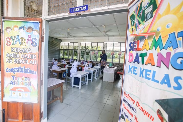 Học sinh Malaysia bắt đầu năm học mới từ ngày 21/3.