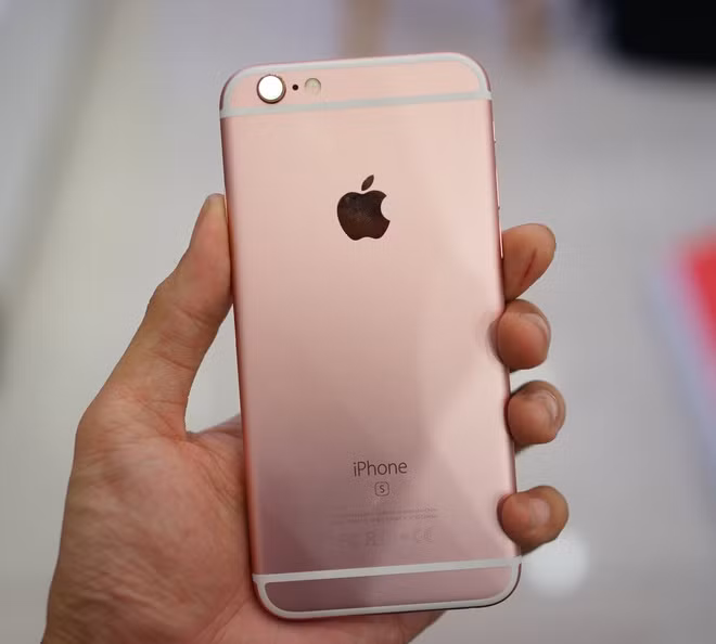 Mở hộp iPhone 6s màu vàng hồng tại Việt Nam ảnh 4