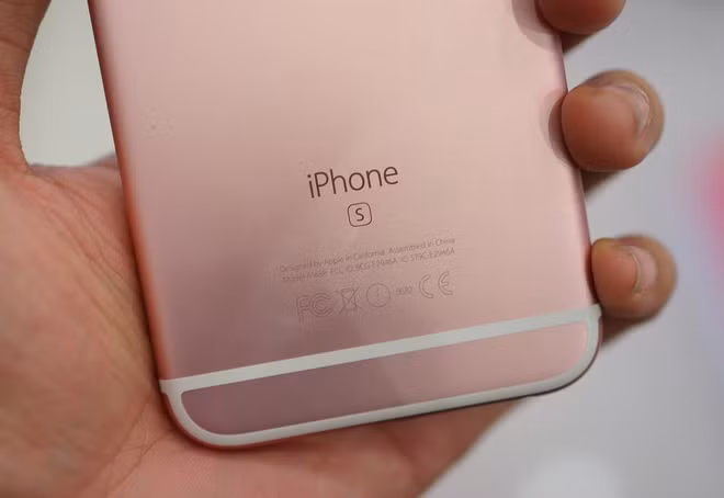 Mở hộp iPhone 6s màu vàng hồng tại Việt Nam ảnh 5