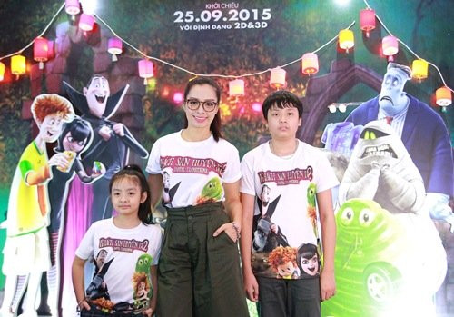 Đông Nhi, Ông Cao Thắng tình tứ đi xem phim hình ảnh 8 dong nhi, ong cao thang tinh tu di xem phim hinh anh 8