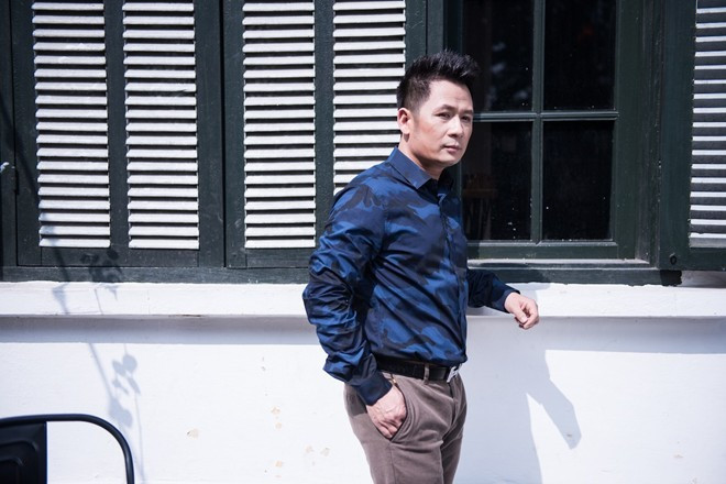 Show diễn đầu tiên Bằng Kiều đảm nhiệm vai trò biên tập âm nhạc đã bán hết vé. Khi nghệ sĩ không hot bằng… cái điếu cày